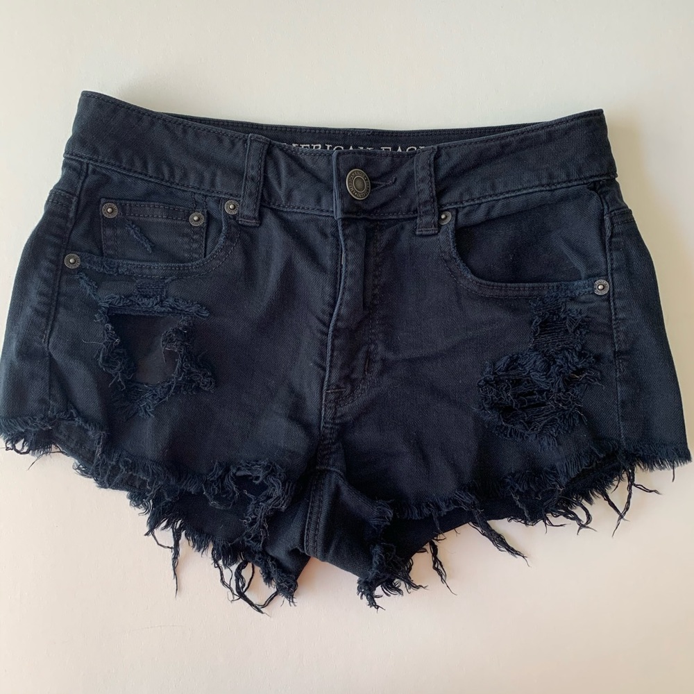American Eagle | Cut-Off Shorts